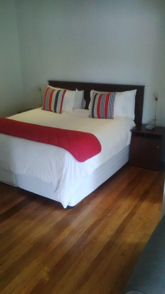 Ahoy Boutique Guest House Port Elizabeth Extérieur photo