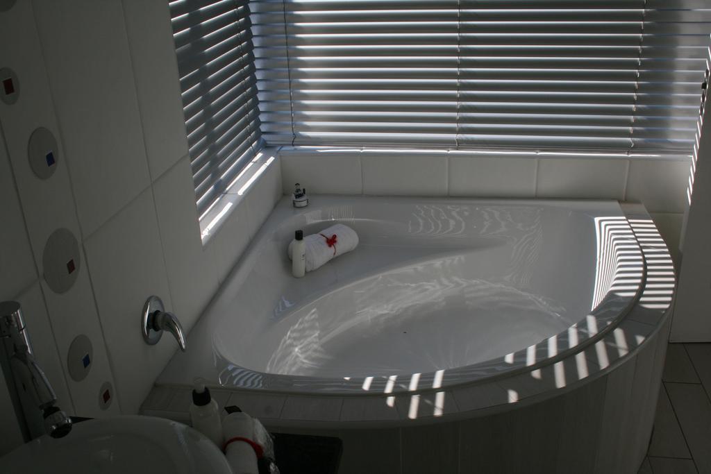 Ahoy Boutique Guest House Port Elizabeth Extérieur photo