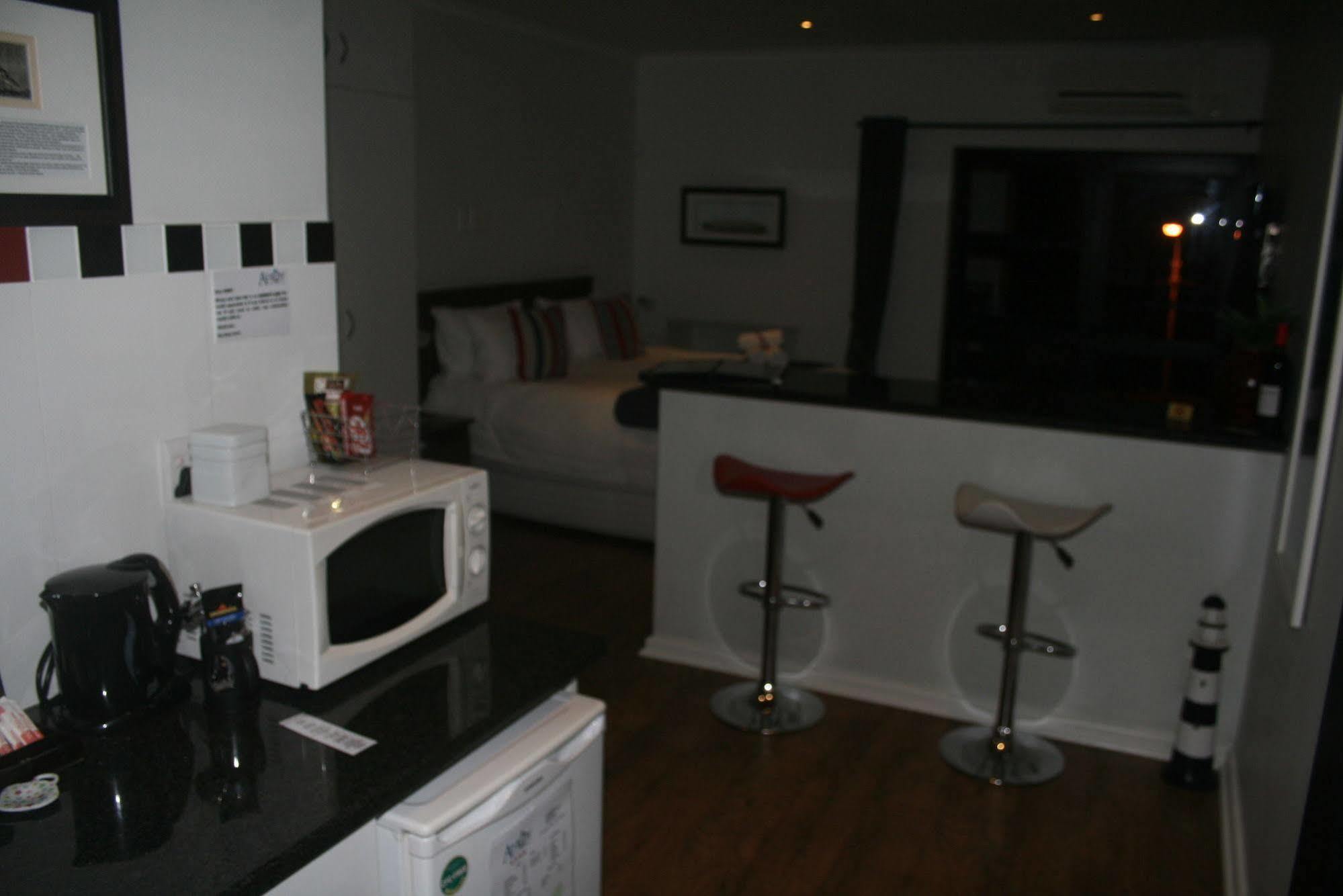 Ahoy Boutique Guest House Port Elizabeth Extérieur photo