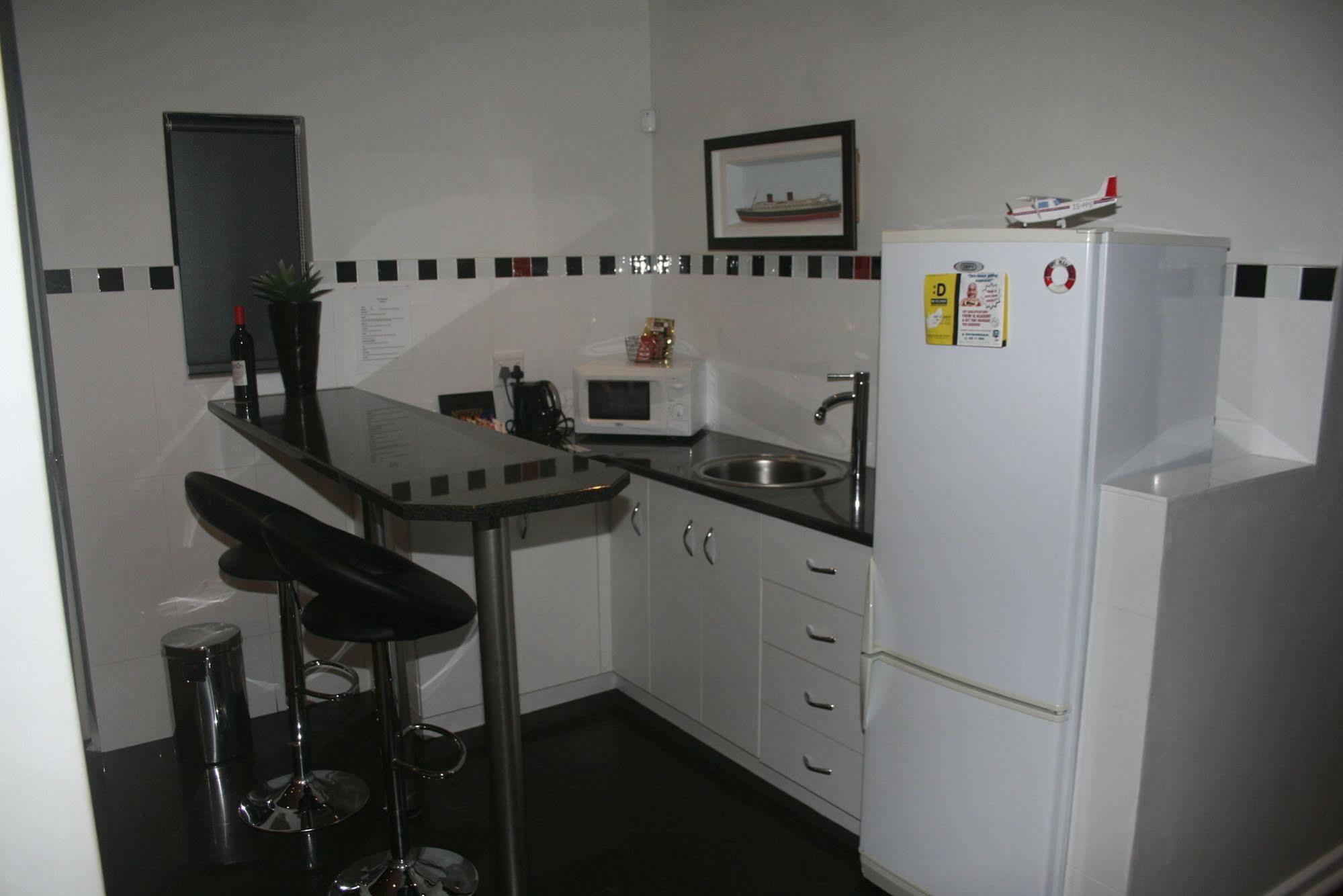 Ahoy Boutique Guest House Port Elizabeth Extérieur photo