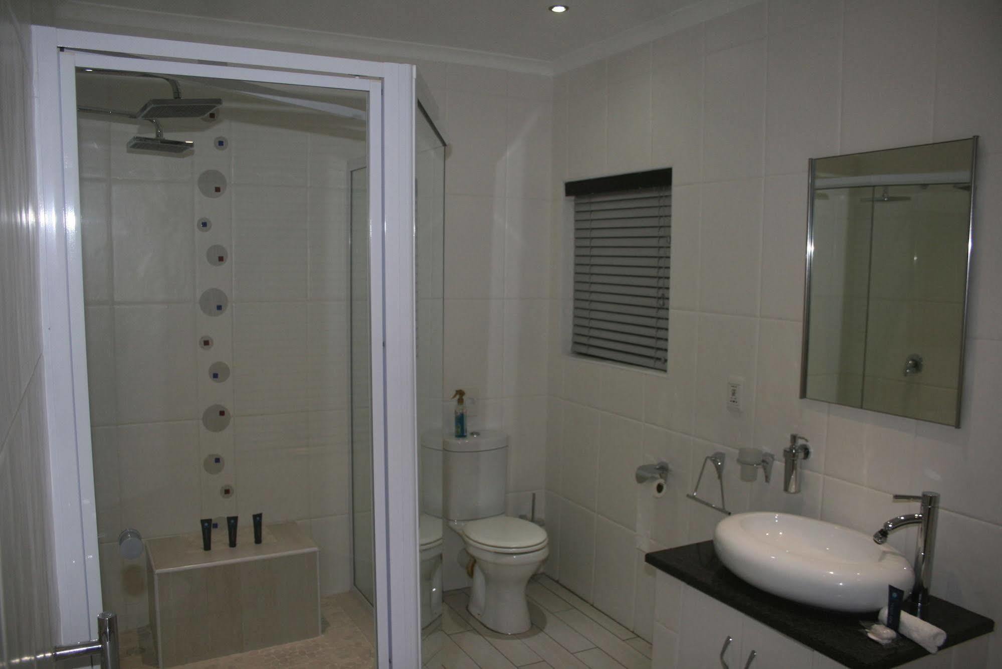 Ahoy Boutique Guest House Port Elizabeth Extérieur photo