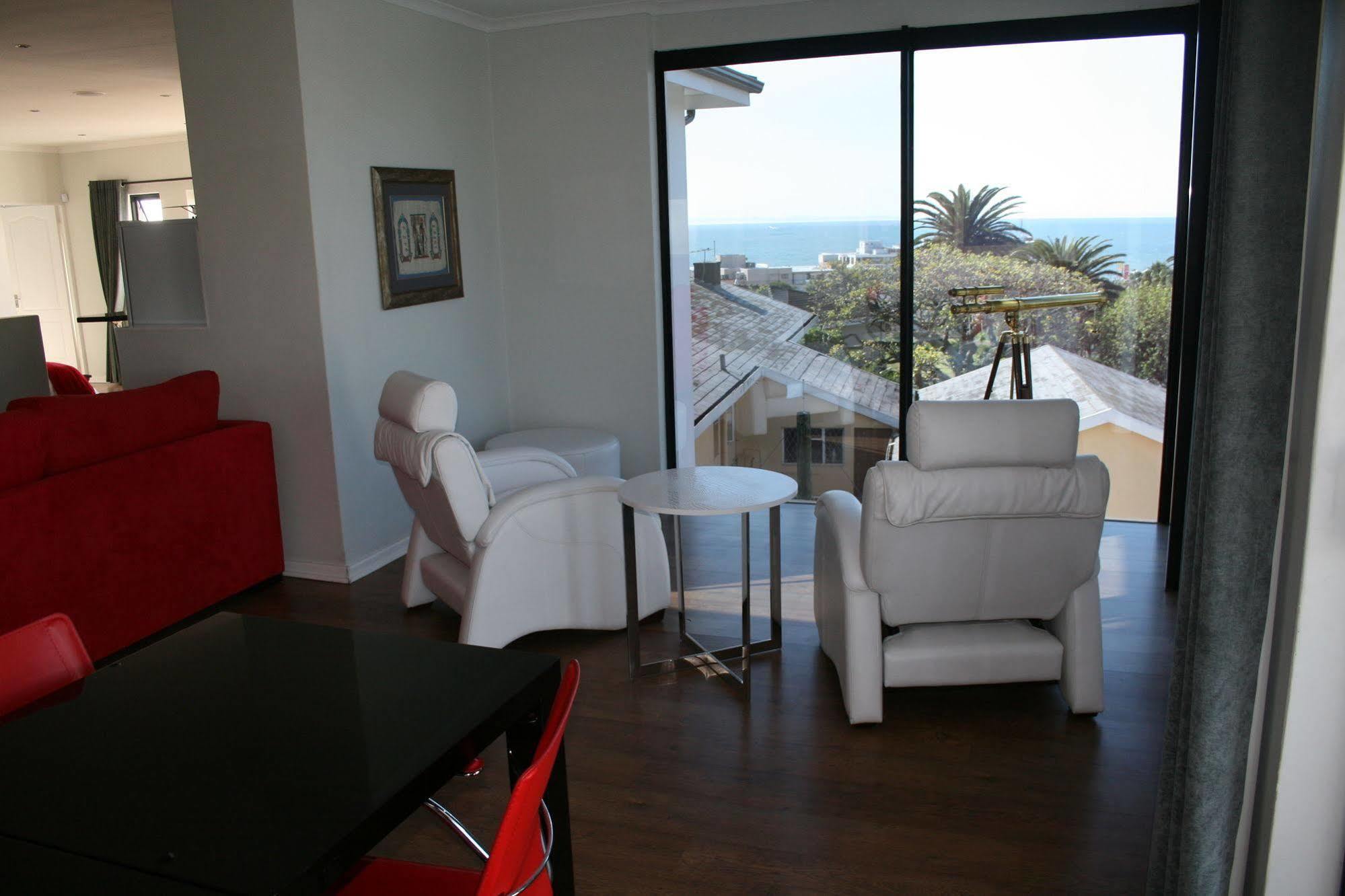 Ahoy Boutique Guest House Port Elizabeth Extérieur photo